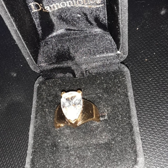 Bling - Picture 3 of 3